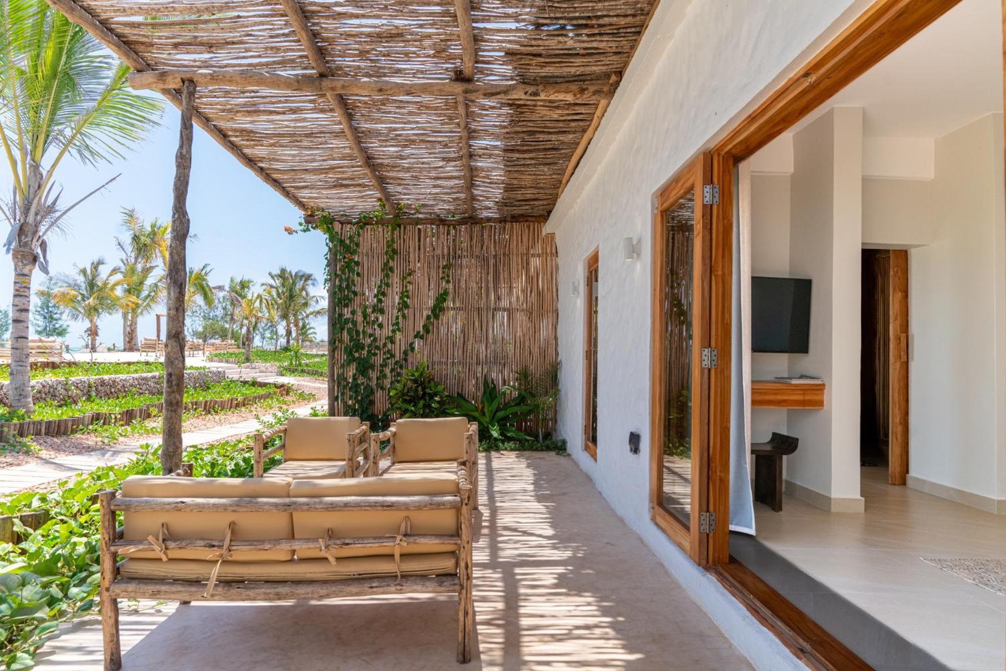 Kaskazi Hotel Zanzibar จัมเบียนี ภายนอก รูปภาพ