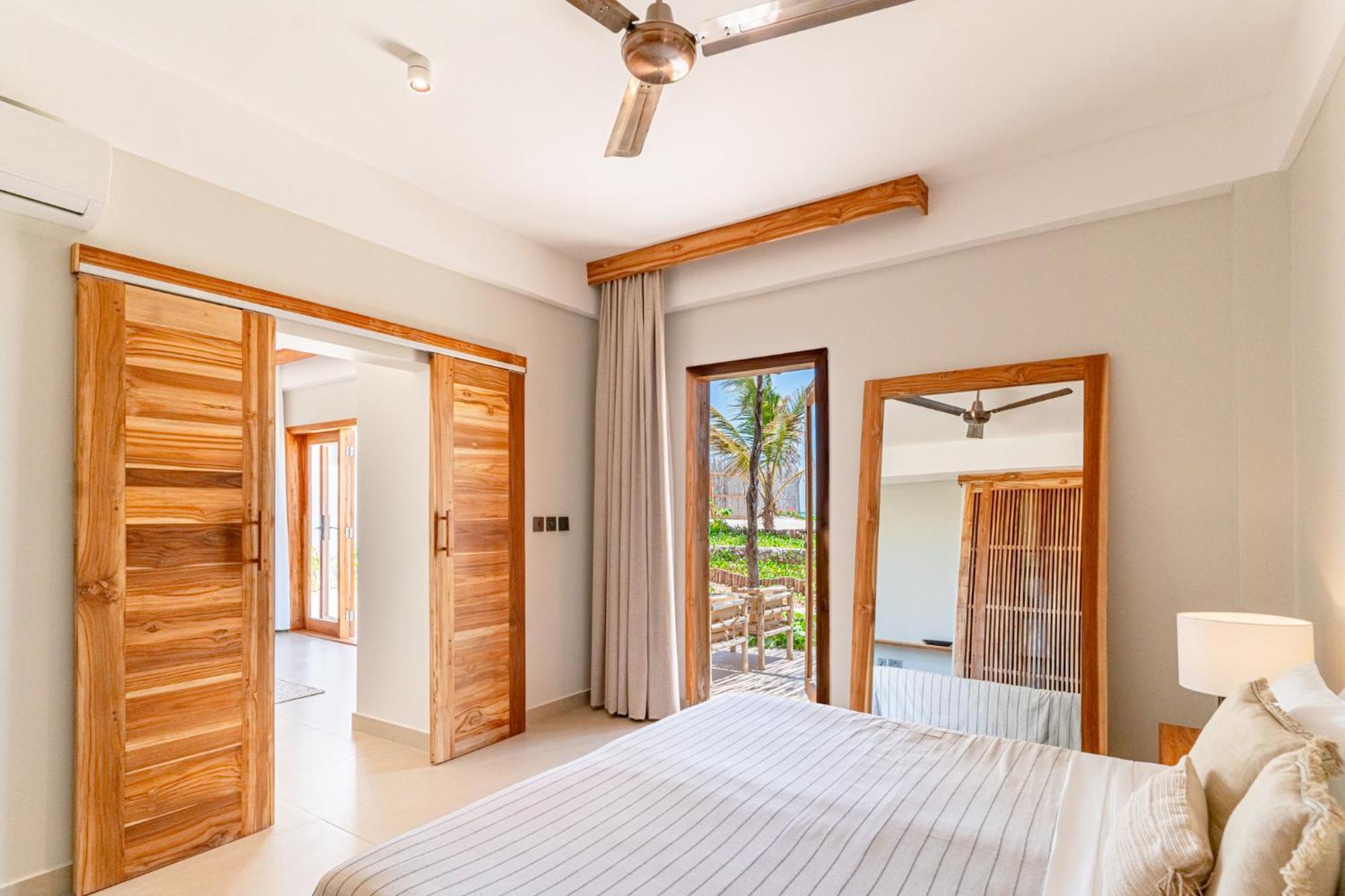 Kaskazi Hotel Zanzibar จัมเบียนี ภายนอก รูปภาพ