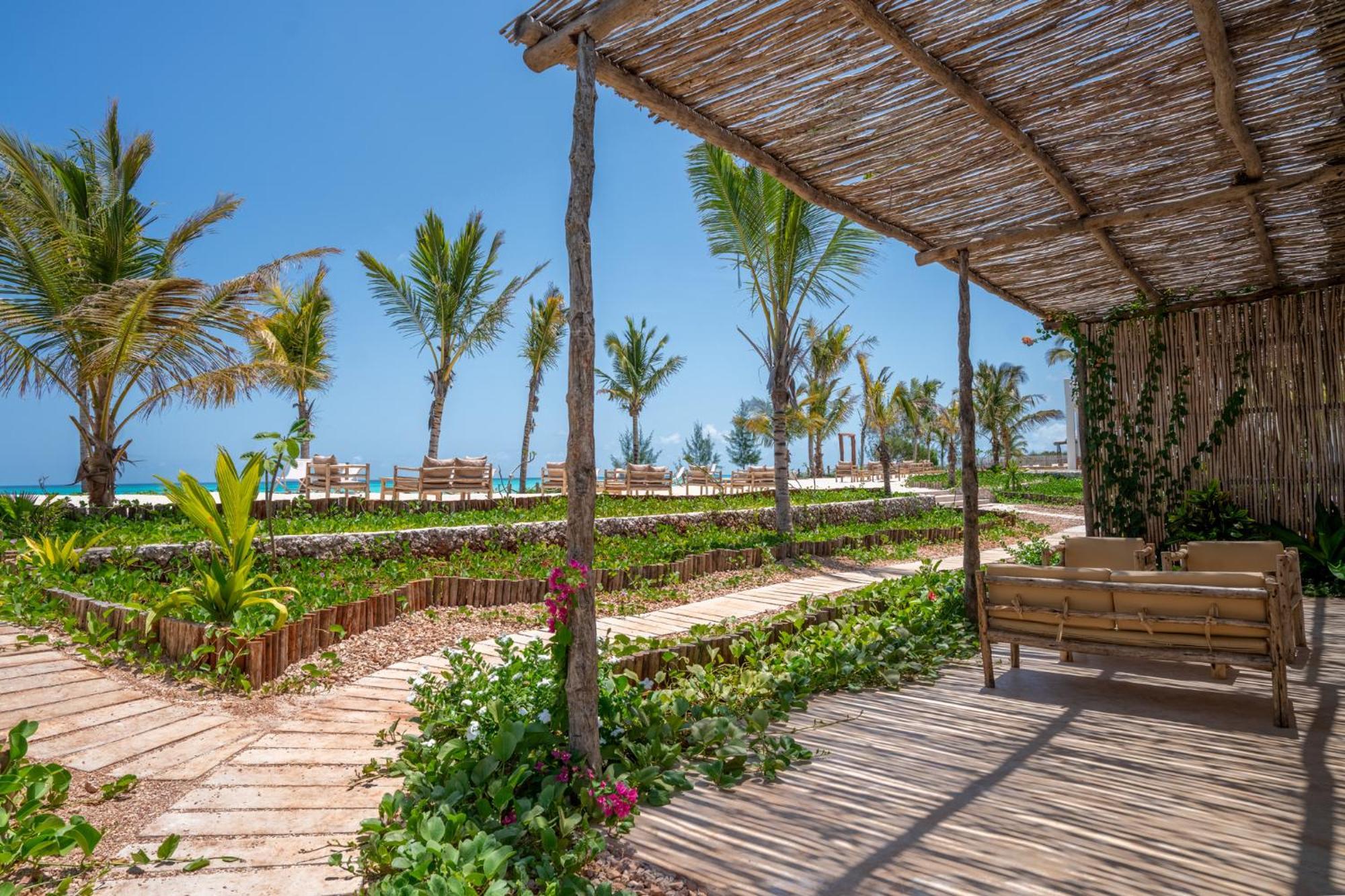 Kaskazi Hotel Zanzibar จัมเบียนี ภายนอก รูปภาพ