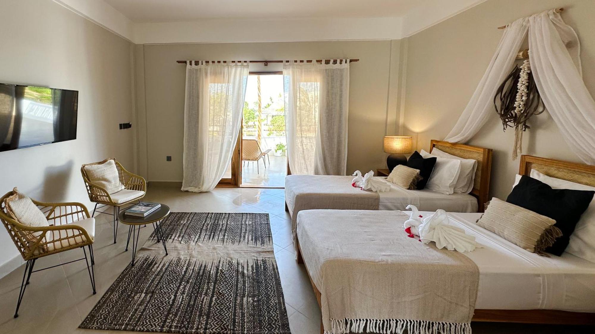Kaskazi Hotel Zanzibar จัมเบียนี ภายนอก รูปภาพ
