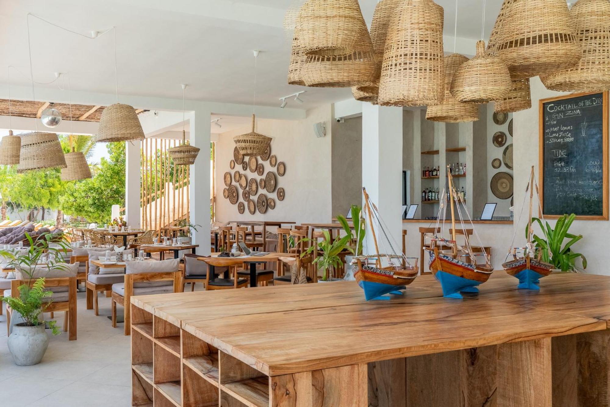 Kaskazi Hotel Zanzibar จัมเบียนี ภายนอก รูปภาพ