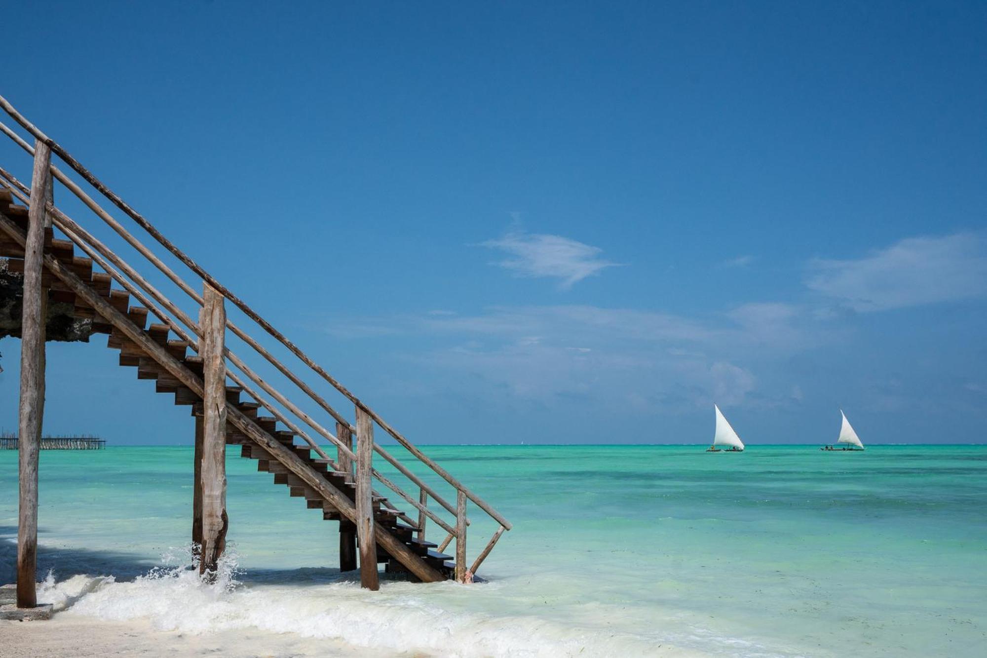Kaskazi Hotel Zanzibar จัมเบียนี ภายนอก รูปภาพ